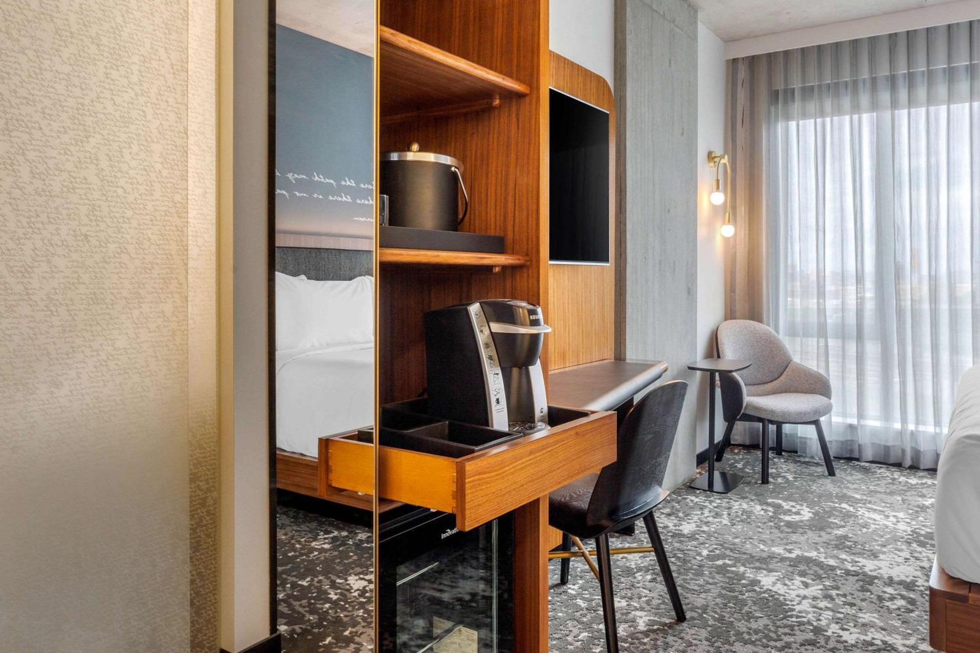 Cambria Hotel Boston Downtown - Seaport מראה חיצוני תמונה